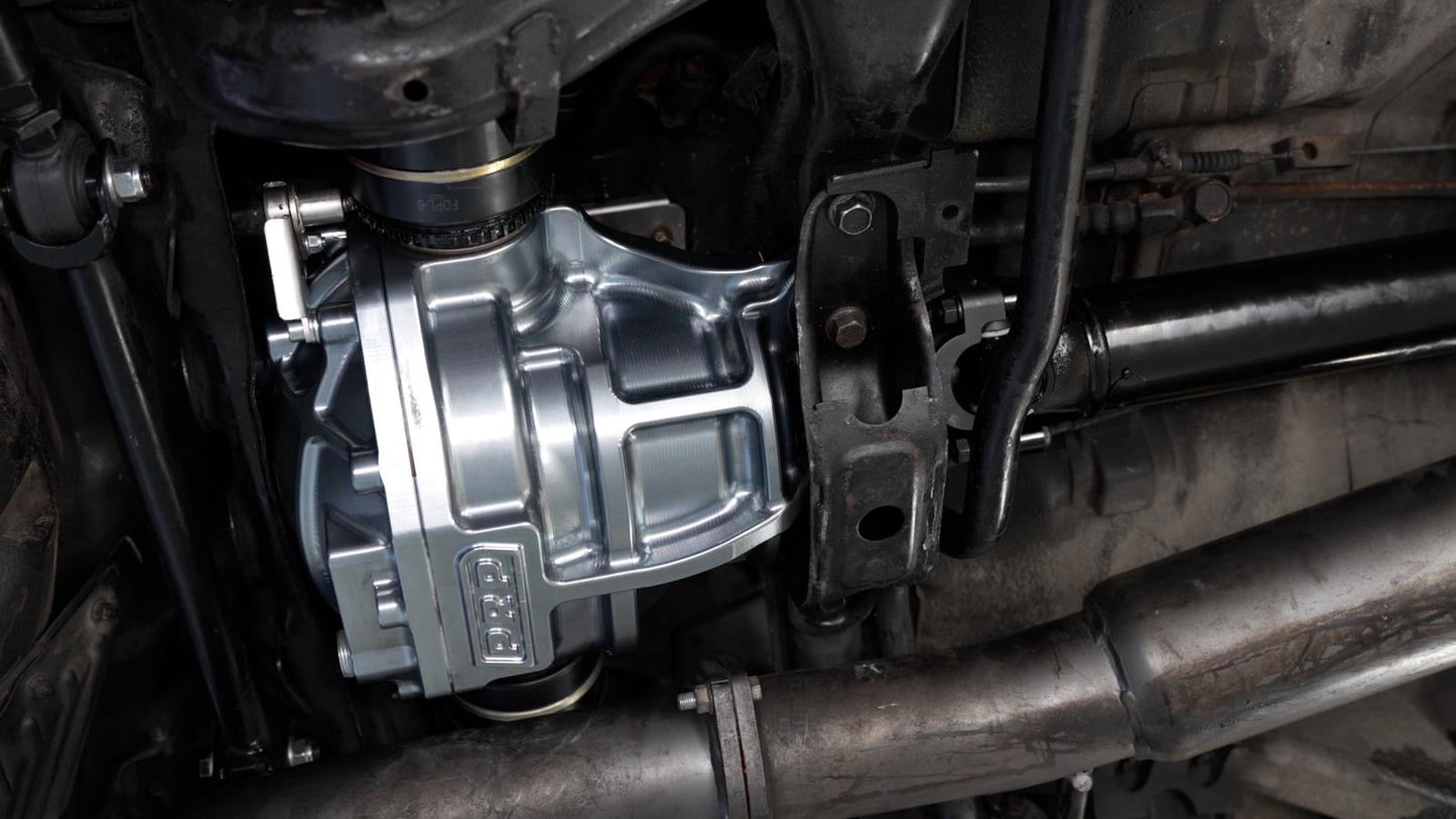 8.8" Nissan R200 Rear Differential Billet Housing Street Kit (3.5 & 4.1)